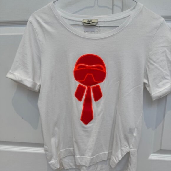 Fendi T-shirt - Picture 1 of 7
